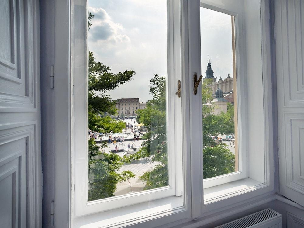 Betmanowska Main Square Adults Only Hotell 4*